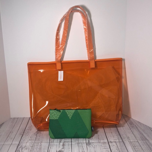 Clinique Handbags - Set of 2 Travel Bags/Tote Both New Orange & Green Clinique Handbags - Set of 2 Travel Bags/Tote Both New Orange & Green